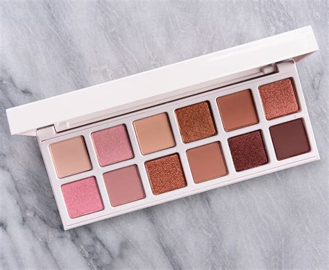 Fenty Beauty Bomb Posse Mega Palette Review & Swatches - FRE MANTLE ...