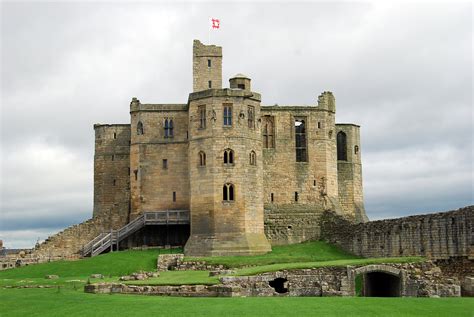 Great Castles - Ghosts of Warkworth Castle