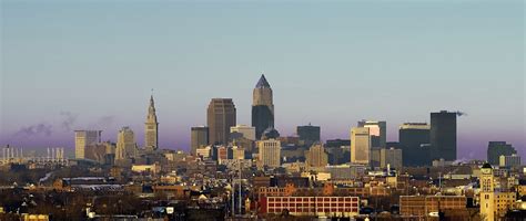 Cleveland Skyline Wallpaper - WallpaperSafari