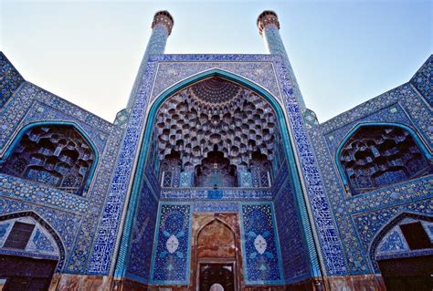 Isfahan Half of the world- IRAN | Vipemo - HandiCraft - Iranian Art