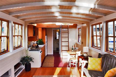 Seattle Houseboat: Peace $240,000 (SOLD) | Seattle Houseboats | Special ...