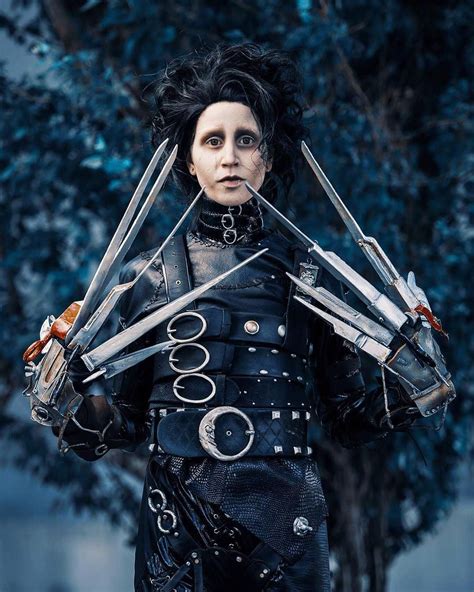 Edward Scissorhands Costume | Edward scissorhands costume, Edward ...