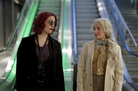 Crowley & Aziraphale Cosplay From Good Omens - Media Chomp