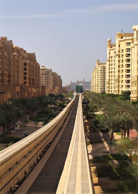 Monorail at the Palm Jumeirah in Dubai Editorial Photography - Image of ...