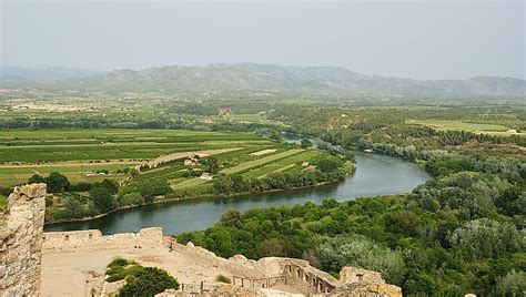 The Ebro River Of Spain - WorldAtlas