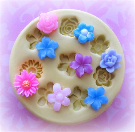 Tiny Flower Mold Daisy Rose Mold Flower Silicone Flexible Clay Resin ...