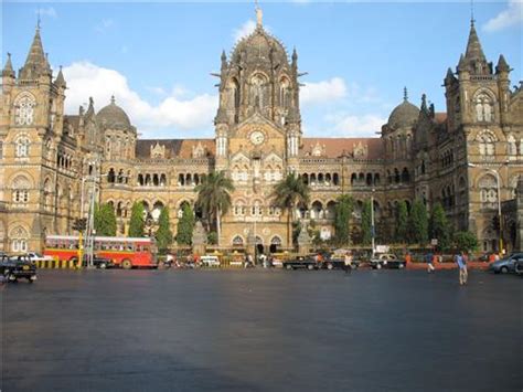 Churchgate in Mumbai, Railway Terminus in Churchgate Mumbai