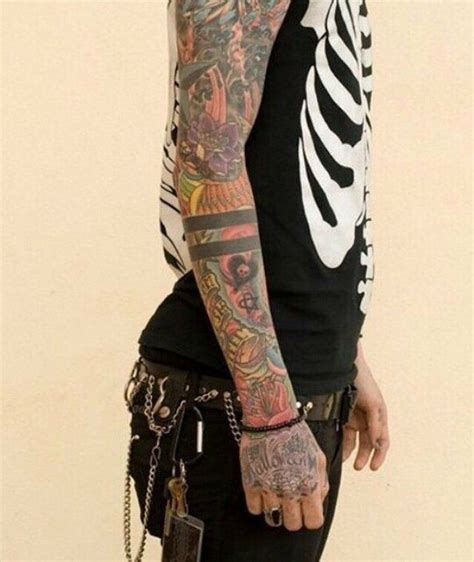 CHRIS MOTIONLESS BOOTY (and tattoos) | Chris motionless, Motionless in ...