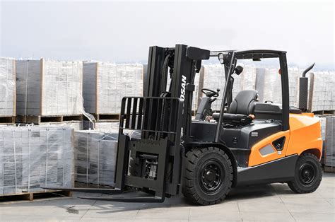 Doosan launches powerful 9-Series forklifts