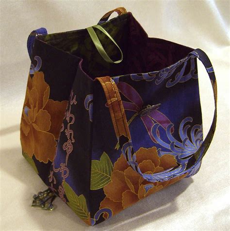 Noriko Handbag | Purse patterns free, Purse patterns, Handbag patterns