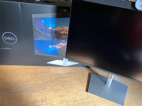 Can Dell’s 6K monitor beat their 8K monitor? (2023) - Michael Stapelberg