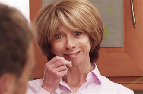 Coronation Street's Gail Platt shocks with hilarious 't**t' comment ...