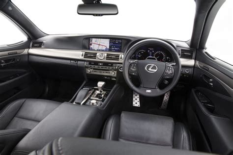 LEXUS LS 600h REVIEW