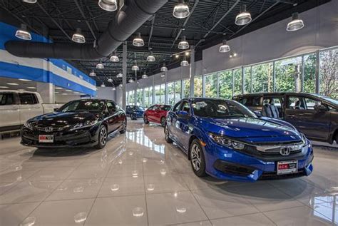 DCH Paramus Honda car dealership in Paramus, NJ 07652 | Kelley Blue Book