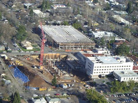 Enloe Medical Center Parking Structure | Modern Building Company