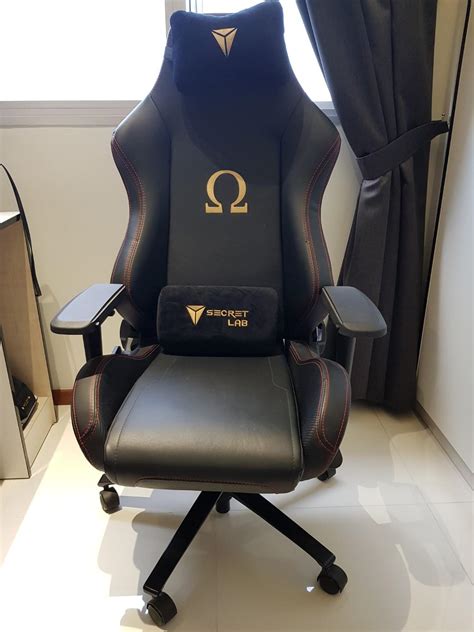 Secretlab Omega Gaming Chair, Furniture & Home Living, Furniture ...