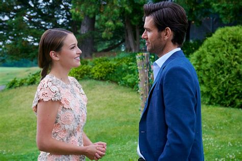 Kevin McGarry and Kayla Wallace Star in New Hallmark Movie, 'Feeling ...