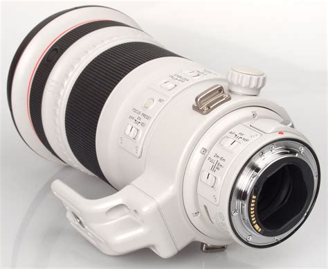 Canon EF 300mm f/2.8L IS II USM Lens Review