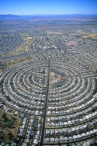 Sun City, AZ (1997) A retirement community west of Phoenix. | 都市計画 ...