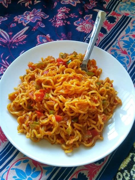 Vegetable Masala Maggi Noodles Recipe | Masala Maggi Noodles - Spoons ...