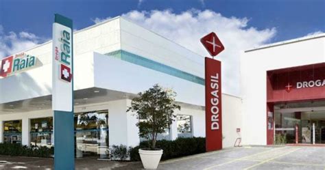 Raia Drogasil pretende abrir 240 unidades em 4 anos