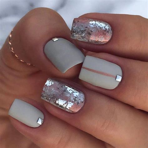 Cute and Simple Nail Art For Winter - Hairstyles 2u #simplenaildesigns ...