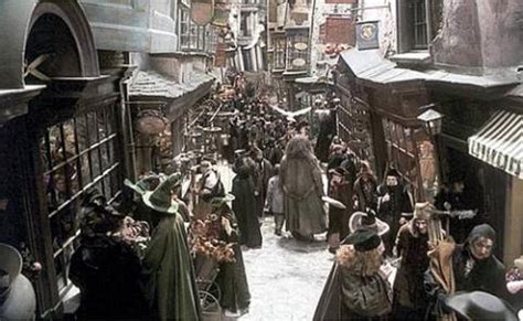 Diagon Alley screenshots, images and pictures - Giant Bomb