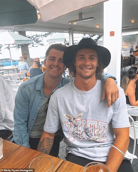 Footy star clarifies his sexuality after gushing Instagram post about ...