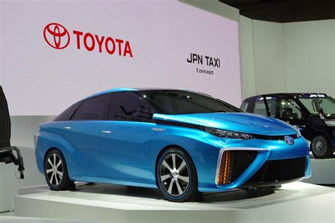 Toyota FCV Concept Previews Fuel Cell Car Coming In 2015: Tokyo Motor Show