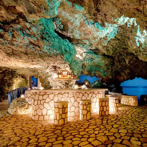 The Caves - Negril - un Hôtel Guide MICHELIN