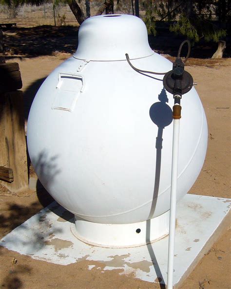 File:150 gallon Propane Tank.jpg - Wikimedia Commons