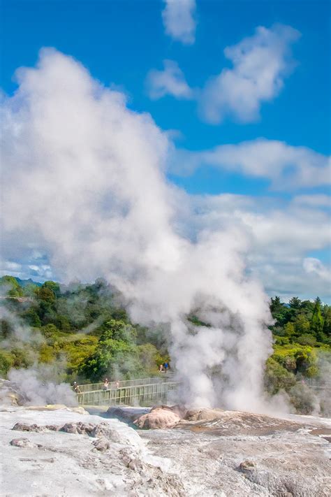 Exploring the Rotorua geysers in New Zealand | Atlas & Boots