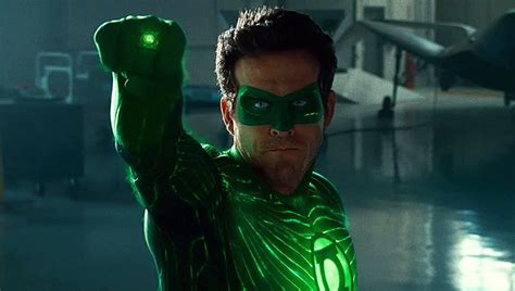 Ryan Reynolds Releases a Green Lantern Cut of Justice League | Den of Geek