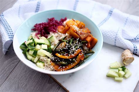 Loaded Teriyaki Veggie Donburi Bowl | Everything's Peachy