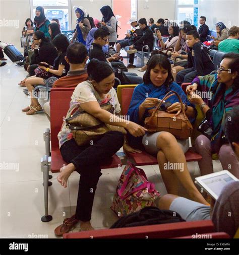 Denpasar bali airport hi-res stock photography and images - Alamy