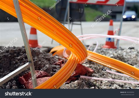 1.515 Optic Fiber Cable Laying Images, Stock Photos & Vectors ...