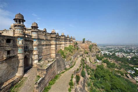 Gwalior Fort: Get the Detail of Gwalior Fort on Times of India Travel