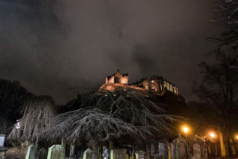 The Ghosts of Edinburgh Castle | Haunted Rooms®