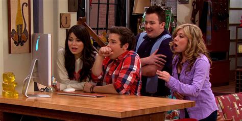 iCarly's 6 Essential Episodes