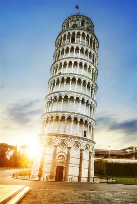 23 famous landmarks - how many have you seen?