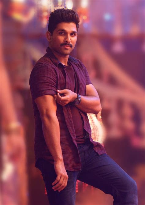 Allu Arjun Sarrainodu Latest Stills - Latest Movie Updates, Movie ...