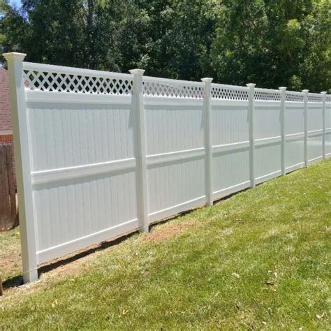 8' Ashton™ | Vinyl Privacy Fence With Lattice | Weatherables