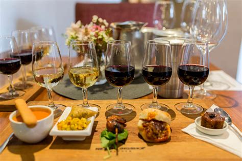 How to Pair Food and Wine | Pairing Guide for Wine Lovers