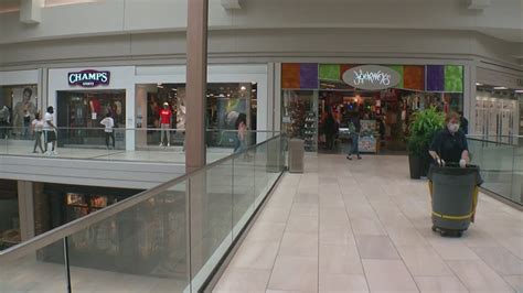 Rosedale Mall Opened Today With Half Capacity Allowed Inside - YouTube