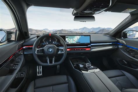 The new BMW i5 M60 xDrive - Interior (05/2023).