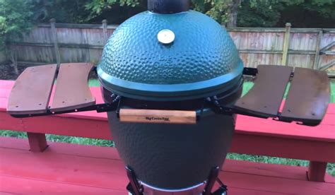 The Green Egg Smoker | A Detailed Review