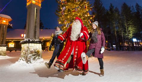 On-the-Arctic-Circle-line-in-Santa-Claus-Village-Rovaniemi (4 ...