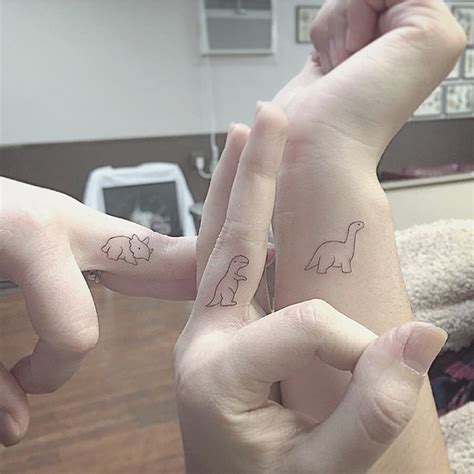 79 Minimalist Tattoo Ideas That Will Inspire You To Get Inked | Bored Panda