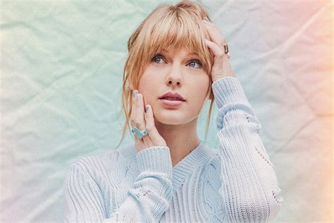 Taylor Swift hit with USD 1 Million copyright lawsuit