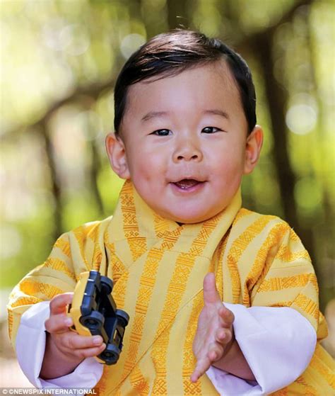 Prince of Bhutan poses for his first birthday portrait | Daily Mail Online